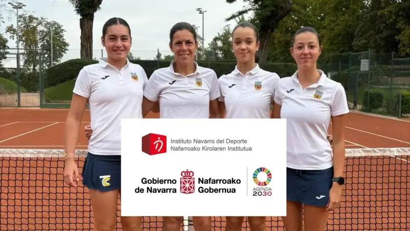 Equipo femenino TC Cerro Fontellas en Campeonato de España de Tenis